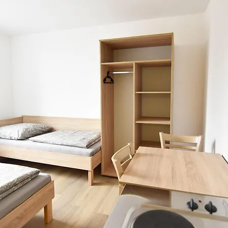 Zimmer24Frei Boardinghouse Cologne Exterior photo