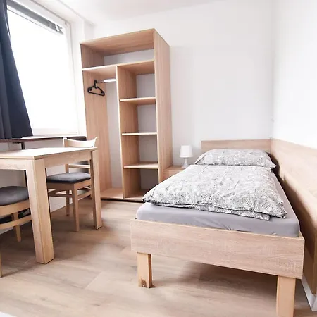 Zimmer24Frei Boardinghouse Cologne Exterior photo