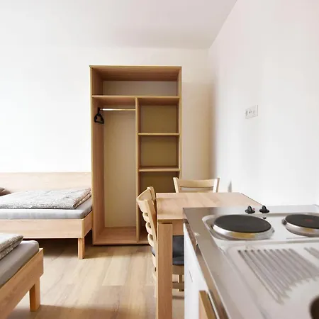 Zimmer24Frei Boardinghouse Cologne Exterior photo