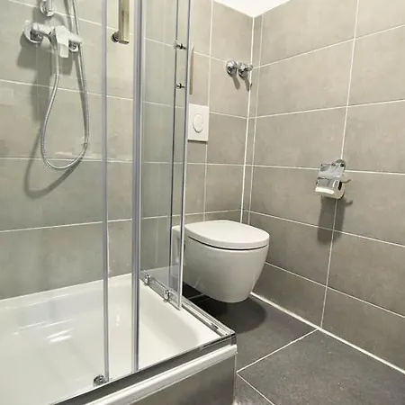 Zimmer24Frei Boardinghouse Cologne Exterior photo