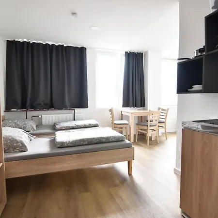 Zimmer24Frei Boardinghouse Cologne Exterior photo