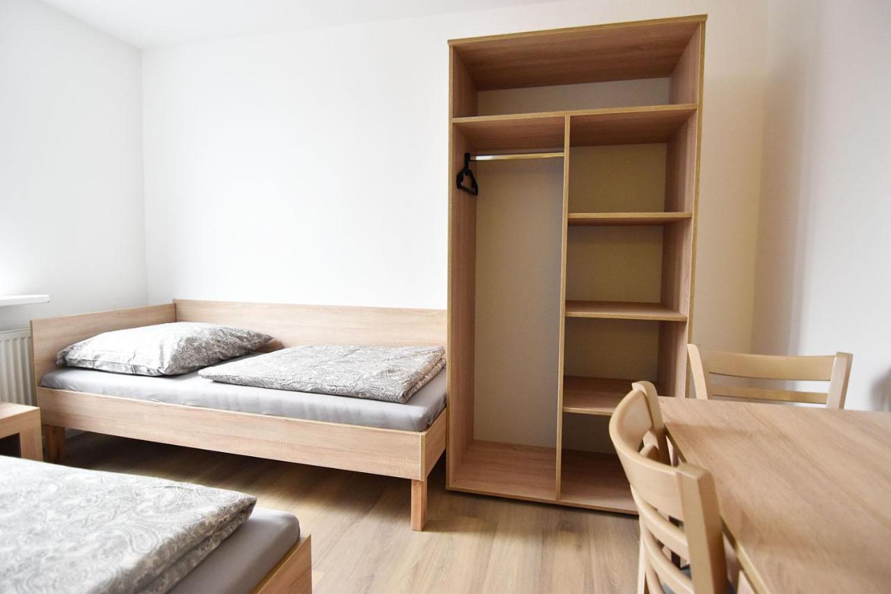 Zimmer24frei Boardinghouse *